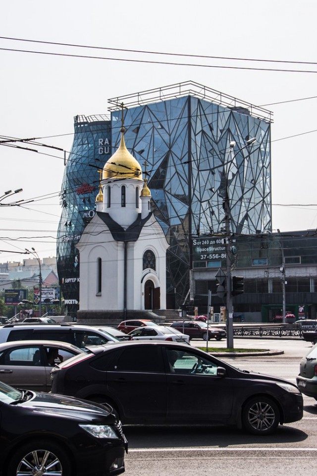 Москва-Алтай-Новосибирск-Москва. Приключения маленькой московской блондинки.