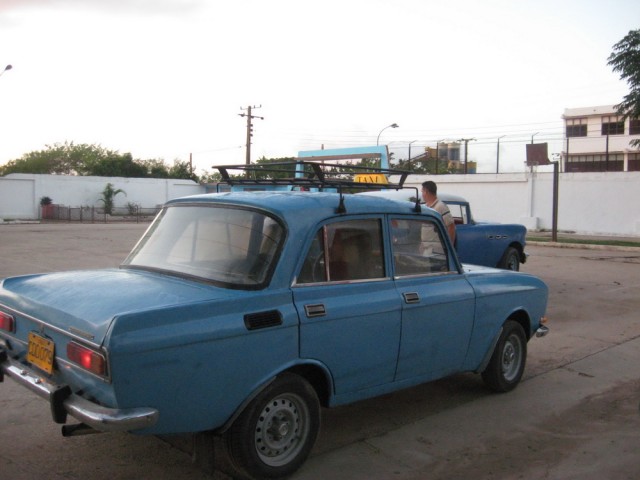 Наши на Кубе (авто)