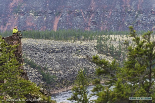 Сплав по реке Котуйкан.