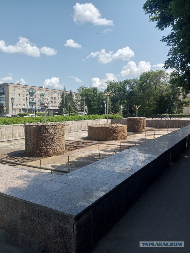 Блогер иностранец снял на видео как гулял по Москве в течение 40 минут, чем вызвал неистовый восторг у всего западного общества