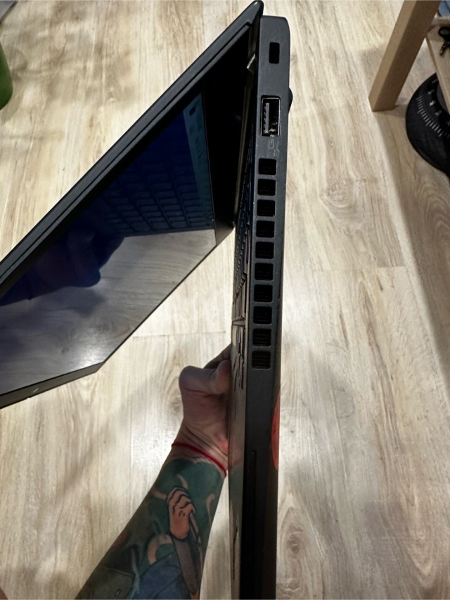 Продам. Lenovo Thinkpad X390.