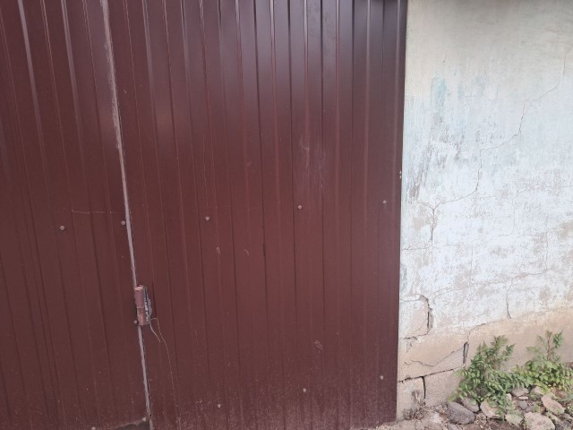 Парни, памагите, всёравно отдыхаем.