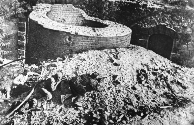 Великая Отечественная в фотографиях - 23
