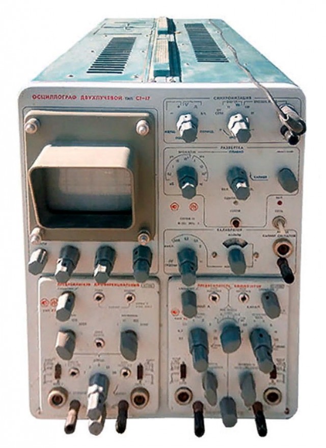 Первый осциллограф DSO-203