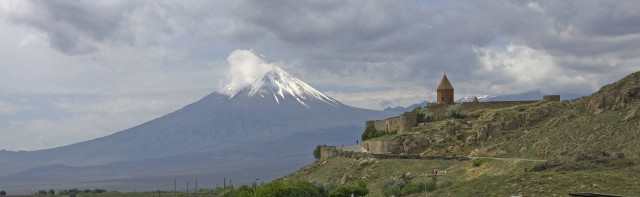 Бари галуст! Добро пожаловать в Армению