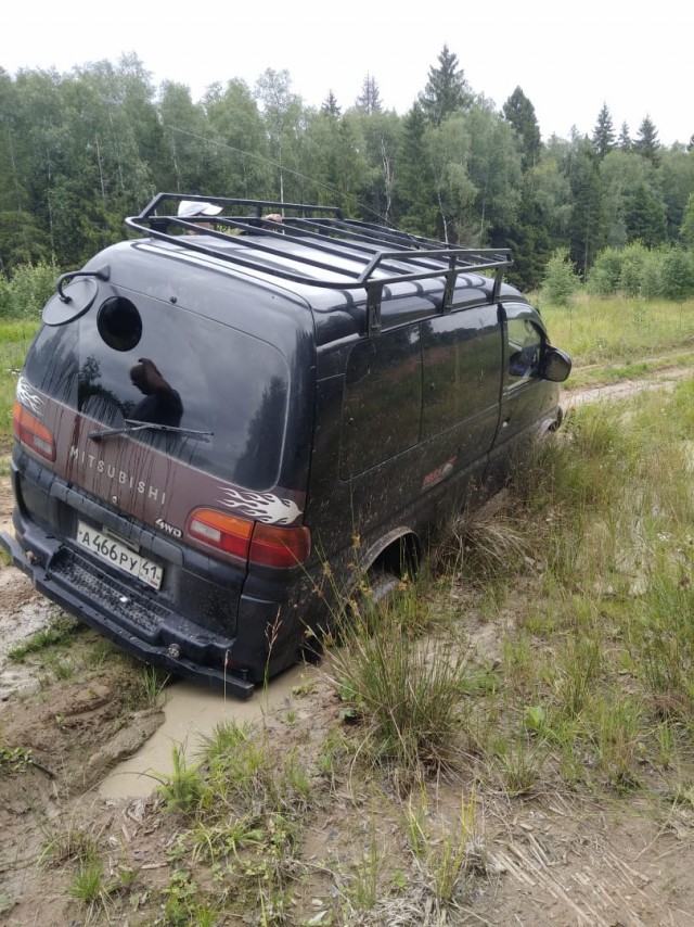 А кто на чем передвигается?