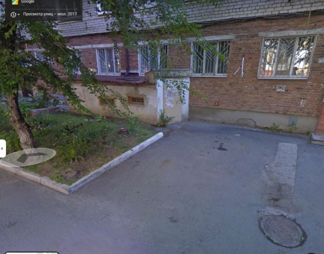 Коттедж в многоэтажном доме: в Тюмени за 53 млн продают трехуровневую квартиру с гаражом внутри