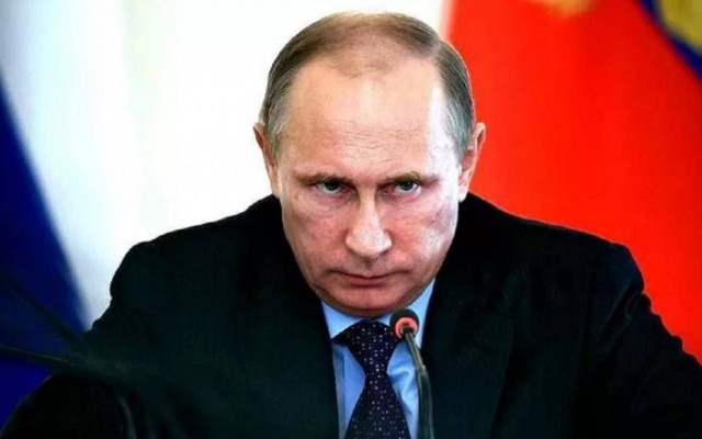 Ростовская стримерша Юлия Ляшева продала свои трусы за 400 тысяч рублей