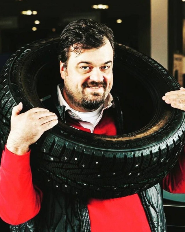 6 марта — день рождения Василия Уткина