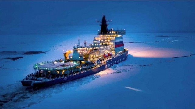 Атомный ледокол "Сибирь"  прибыл в Мурманск