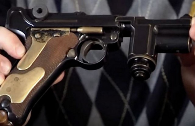 Пистолет телохранителей Гитлера: что в нем было особенного
