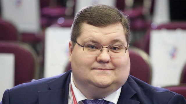 Зарплаты российских губернаторов вырастут примерно в 5-8 раз