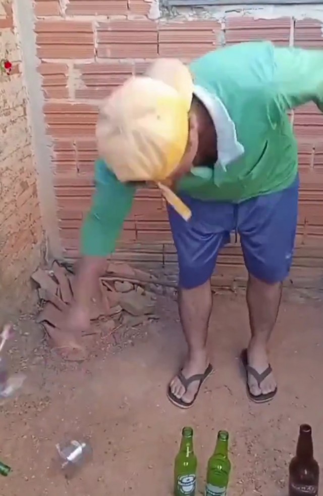 Мммм.... Хрусталь наверное.