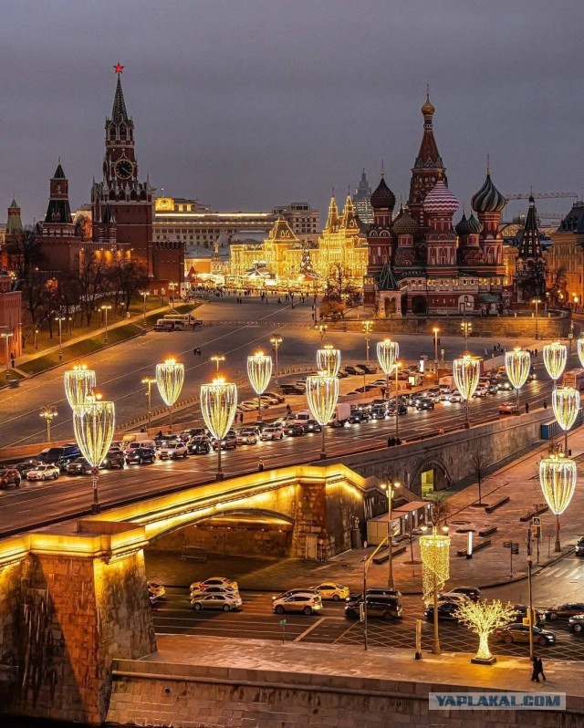 Жить в Москве- то, что за окном и каждый день