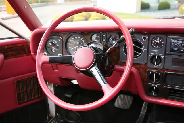 Rolls Royce Camargue.