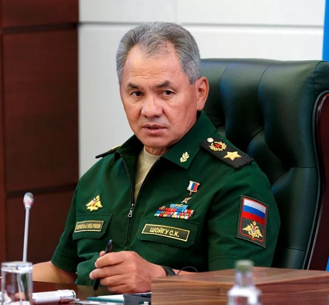Российских военных обложили данью жители Кемерово