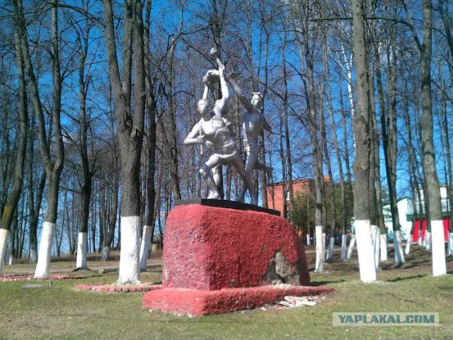 Приколы со скульптурами.