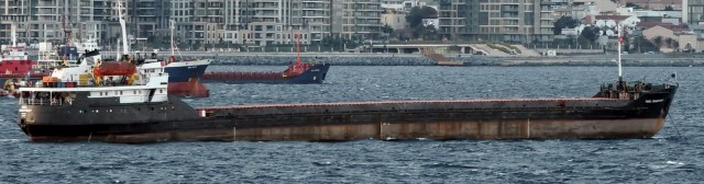 Сухогруз с кукурузой начал тонуть в Азовском море