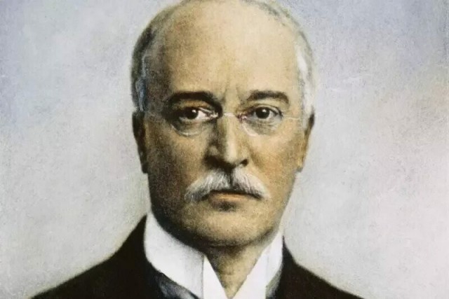 Уж сколько раз твердили