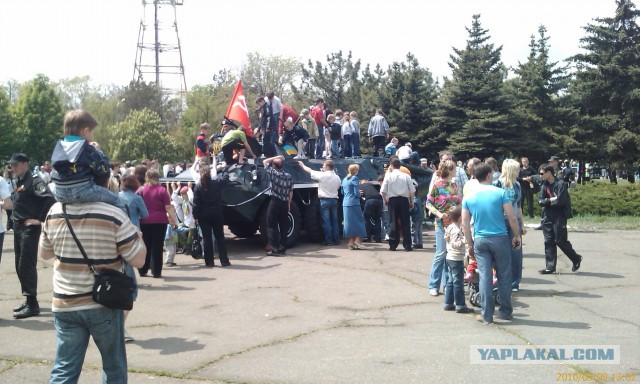 День Победы в Мариуполе