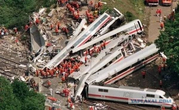 Крупнейшее поездокрушение