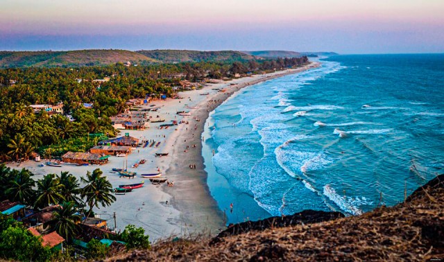 Наше море. Шикарные виды, пустые пляжи, гостеприимные хозяева