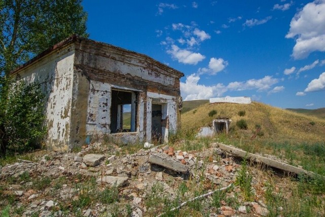 Взорванный в 70-х комплекс группового старта ядерных ракет 551-го РП