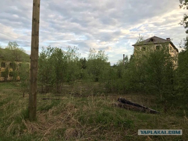 Заброшенный военный гарнизон Песчаный в заполярных лесах