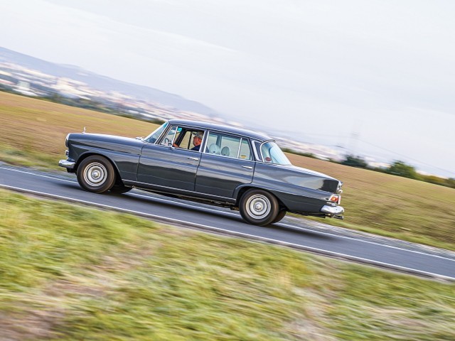 1967 Mercedes-Benz 230 AMG. Автопятница №55.