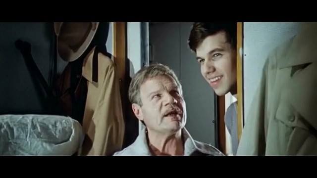 Про знакомства, людей и сайты.