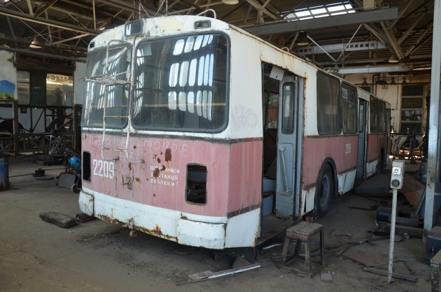 Реставрация ретро-троллейбуса