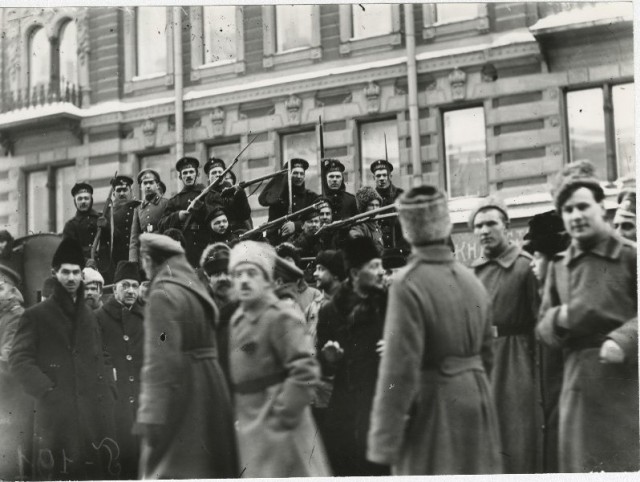 История России в фотографиях. Революция