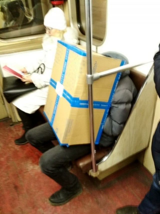 Модники из лабиринтов метрополитена