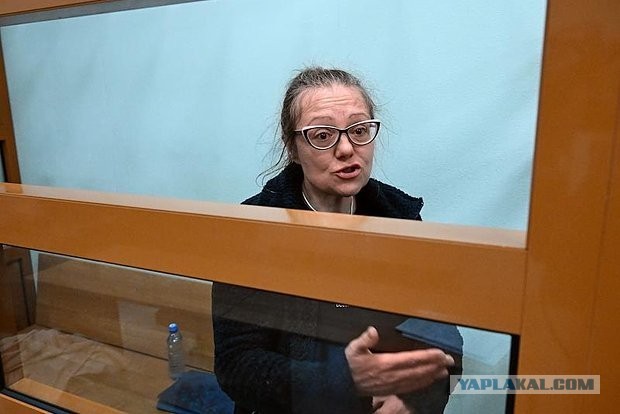 Прокурор запросил 20 лет посудомойщице за вербовку кадетов в террористы