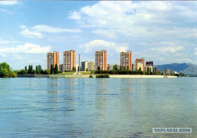 И здесь люди тоже живут. Казахстан