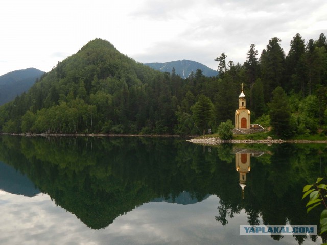 Красота осеннего Байкала