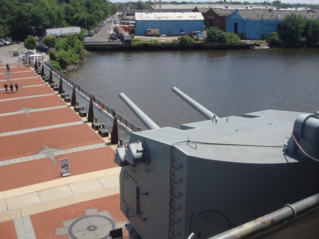 Линкор "Нью-Джeрси" (Battleship USS New Jersey)