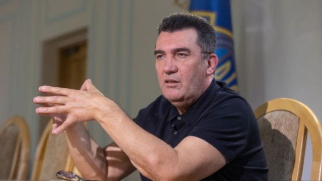 «Мы можем повоевать за Крым» — глава СНБО Украины