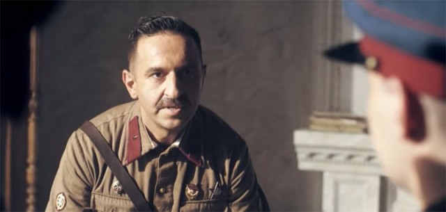 Актер Сослан Фидаров передает большой "привет" своему коллеге по фильму «9 рота» Артуру Смольянинову