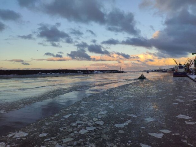 Записки моряка. Паромная жизнь и зима на Балтике, часть 2