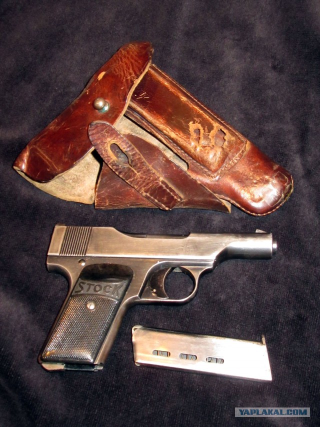 Пистолет Франц Шток