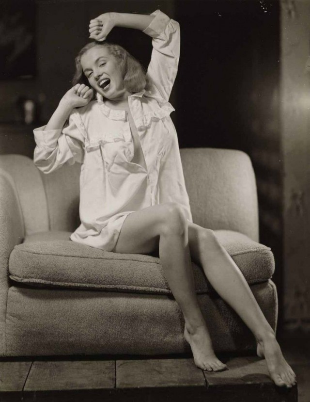18 редких эротических фотографий Мэрилин Монро в самом начале ее карьеры