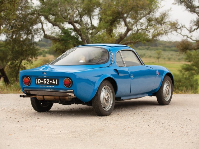 Автомелочь европейская. Ну, и не только. Красивых автофото пост