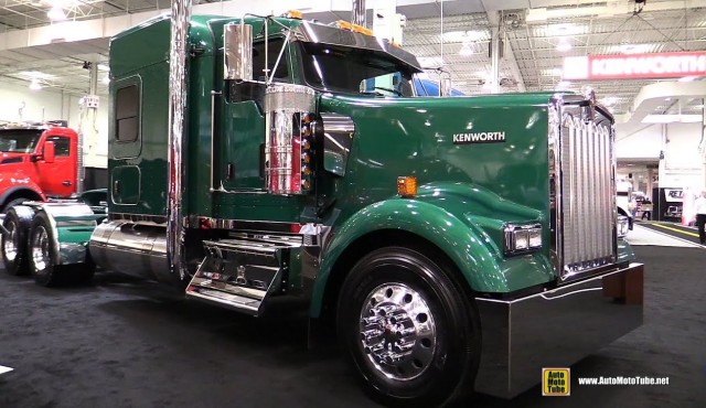 Почему американский тягач Kenworth W900 выпускается с 1961 года и по сей день?