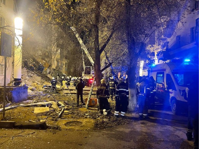 В Астрахани обрушилась часть пятиэтажного жилого дома