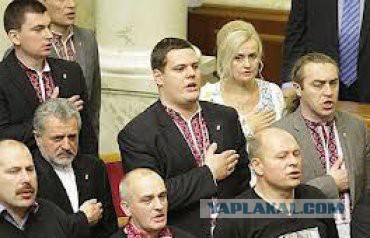 Рада обложила население страны "военным налогом"