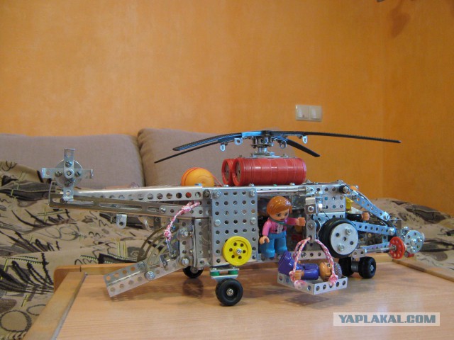 Лего против Советского конструктора.