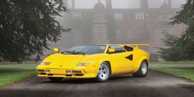 Lamborghini возродила Countach