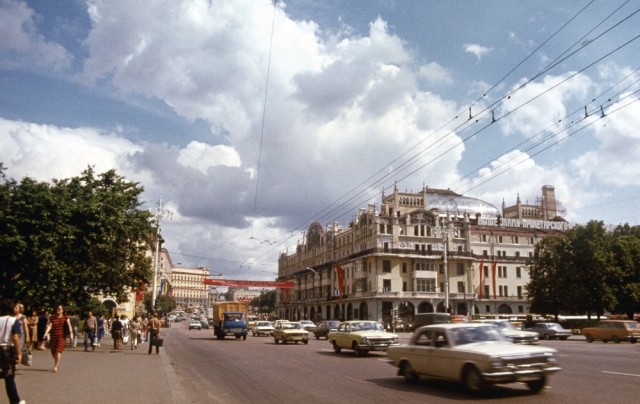 Москва и москвичи. Двадцатый век. 11.07.25