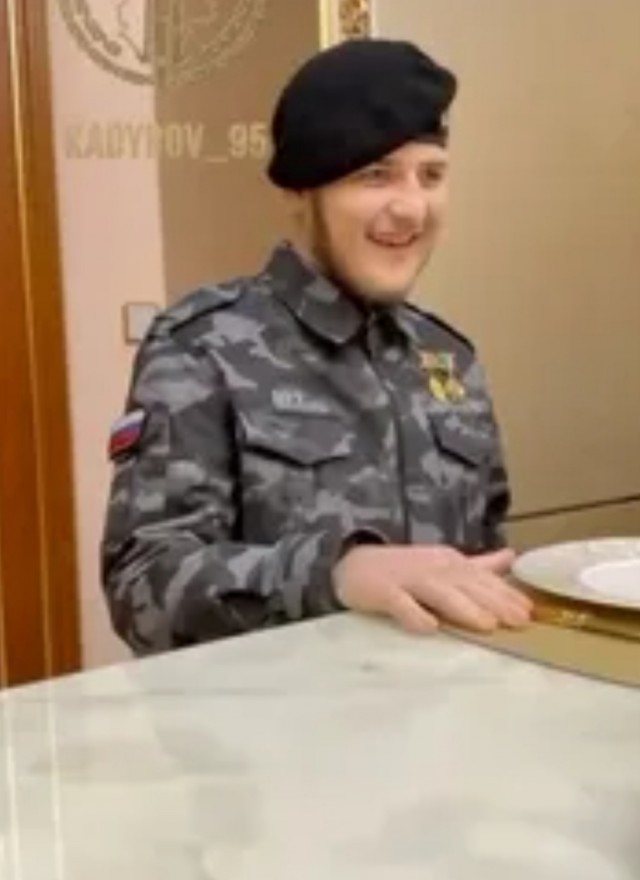 Адам Кадыров пытался сбежать на войну с Израилем